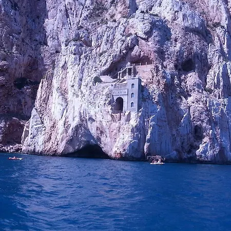 Casa Is Grifoneddus Vakantiehuis *